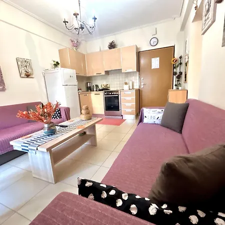 Luxury Flat In With Free Parking, 2' Mins From The Beach!