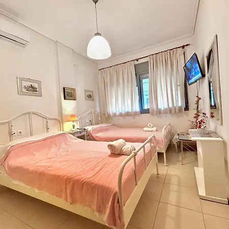 Luxury Flat In With Free Parking, 2' Mins From The Beach! Appartamento Neoi Poroi