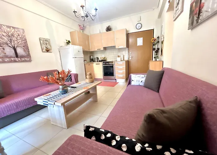 Luxury Flat In With Free Parking, 2' Mins From The Beach!