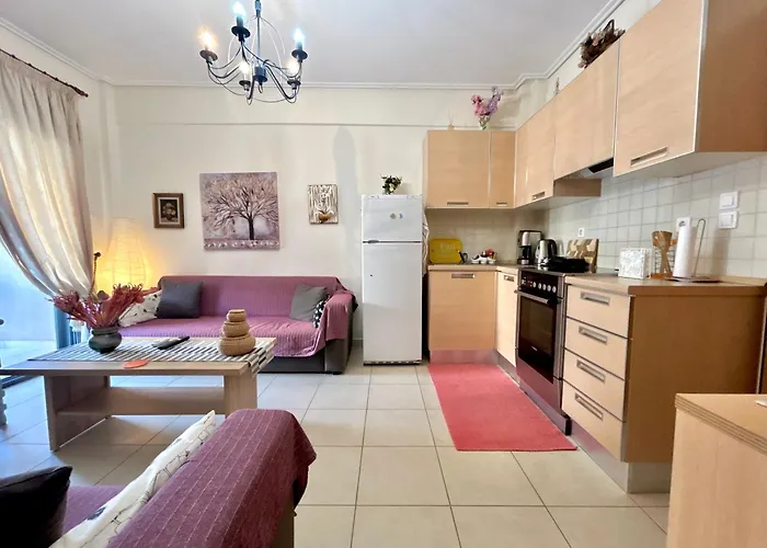 Luxury Flat In With Free Parking, 2' Mins From The Beach! Apartmán