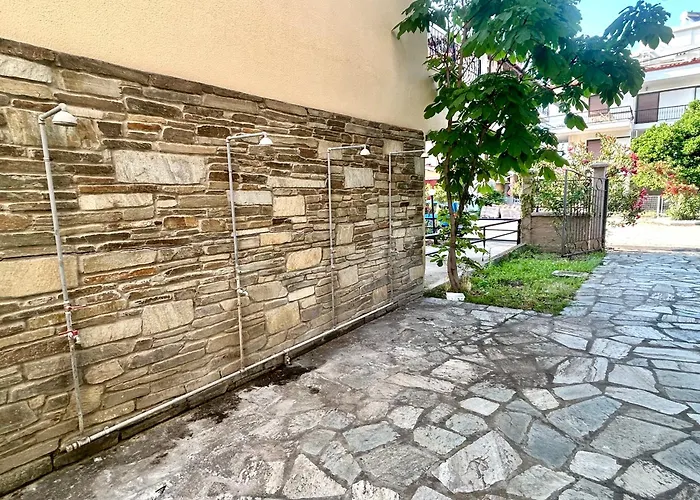 Luxury Flat In With Free Parking, 2' Mins From The Beach! Apartmán *